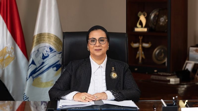 المستشارة أمل عمار 