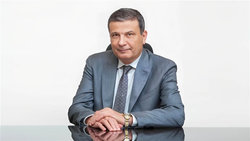 الدكتور علاء فاروق