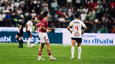 بعثة الزمالك تعود إلى القاهرة بعد خسارة السوبر المصري أمام الأهلي
