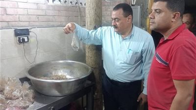 ضبط 17 طن أغذية غير صالحة للاستهلاك بحملات مكثفة على أسواق دمياط