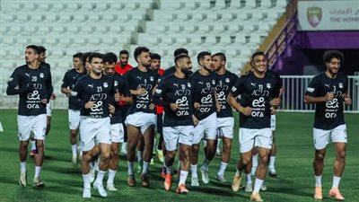 منتخب مصر يخوض تدريباته بإستاد العين استعدادا لمواجهة أوزبكستان وديا