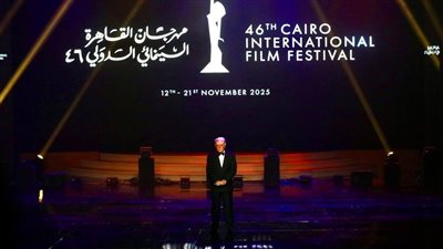 حسين فهمي: ترميم الأفلام المصرية يجسد وعينا بالتراث الفني