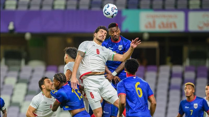 منتخب إيران والرأس الأخضر