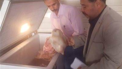 حملات مكثفة على الأسواق والمخابز بالمنيا .. والتموين تحرر 220 مخالفة متنوعة