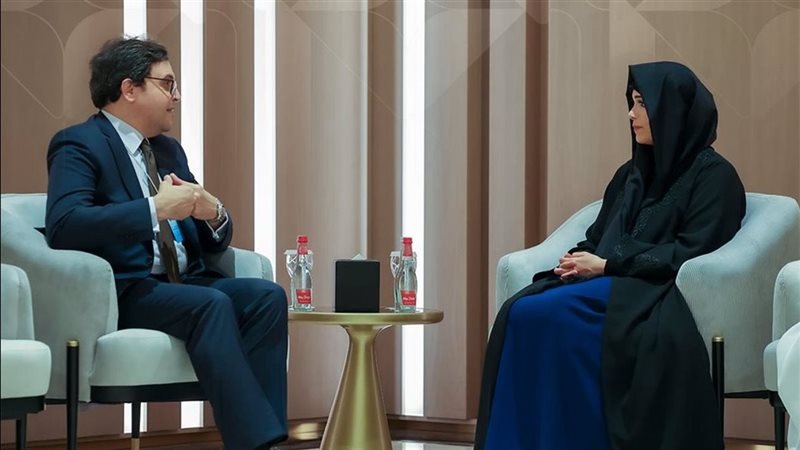 وزير الثقافة يلتقي برئيسة هيئة الثقافة والفنون بدبي