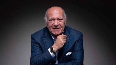 بعد تعرضه لوعكة صحية مفاجئة.. نقل الموسيقار عمر خيرت إلى المستشفى