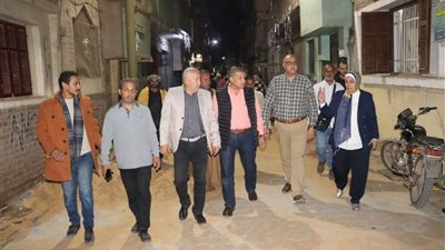 محافظ القليوبية يتفقد أعمال رصف شوارع طوخ وقليوب ضمن الخطة الاستثمارية.. صور 