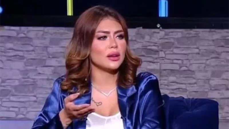 هدير عبد الرازق