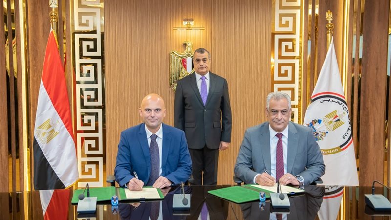 وزير الإنتاج الحربي