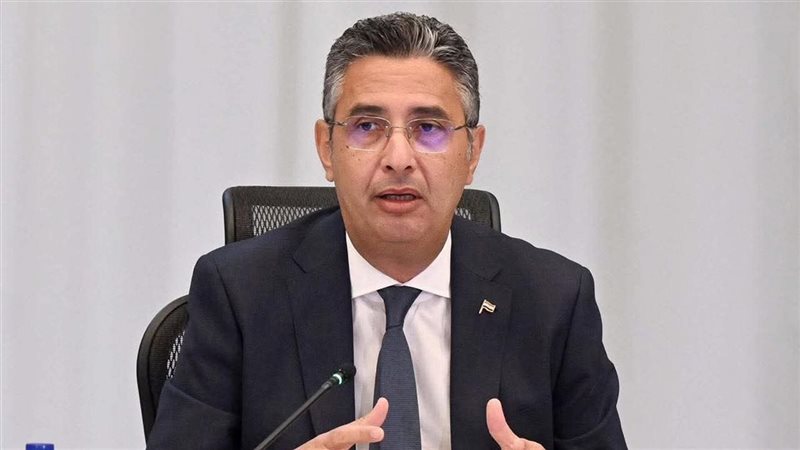 وزير التموين