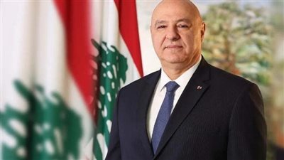 الرئيس اللبناني: الجيش يواجه الحملات بثبات ويواصل تقديم التضحيات