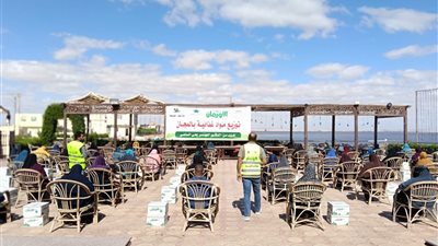 خلال نوفمبر... توزيع 1300 كرتونة مواد غذائية على غير القادرين بمحافظة الفيوم