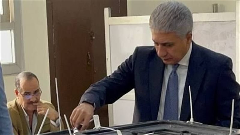 وزير السياحة