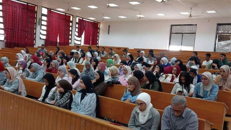 جامعة السويس 