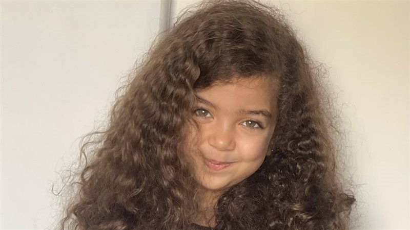الطفلة الراحلة آيسل عمرو