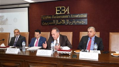 «رجال الأعمال المصريين» تطالب ببرنامج حكومي لتصدير الخدمات.. تفاصيل