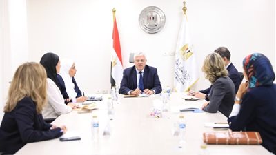 خلال لقائه ممثلي اليونسكو..