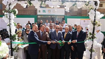  البنك الأهلي يفتتح مدرسة السلام الإعدادية بالمنيا بالتعاون مع 
