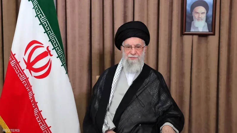 المرشد الإيراني علي خامنئي 