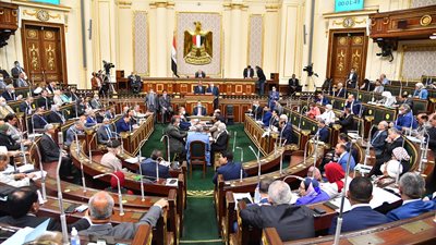 الحبس والغرامة عقوبة صيد المراكب الأجنبية في المياه الإقليمية