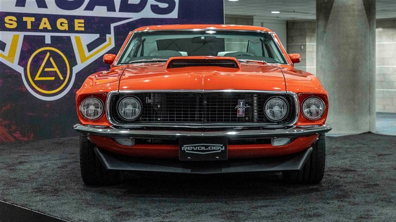 موستانج Boss 429 من Revology