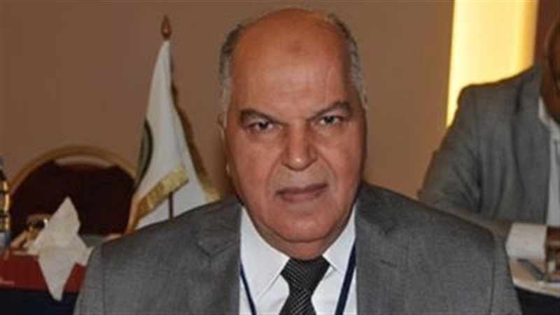 نقيب المعلمين خلف الزناتي