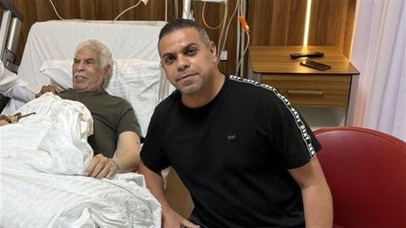 حسن شحاتة مع ابنه كريم