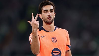 شاهد ملخص وأهداف فوز برشلونة على ريال بيتيس 5-3 في الدوري الإسباني