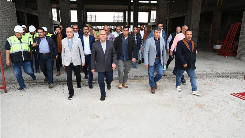  نائب رئيس مجلس الوزراء للتنمية الصناعية وزير الصناعة والنقل