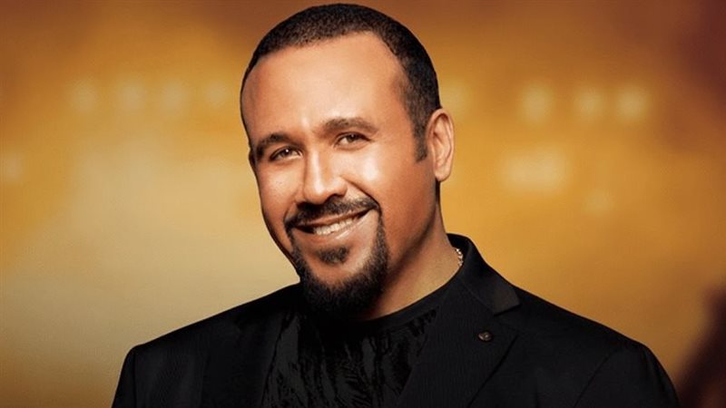 هشام عباس