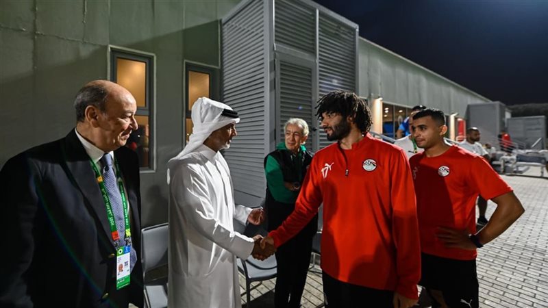 وزير الرياضة القطري في مران منتخب مصر