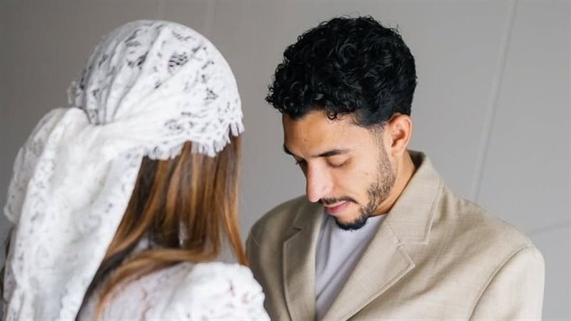 مرموش وخطيبته