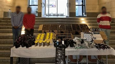 سقوط عصابات سرقة المواقع تحت الإنشاء والدراجات البخارية بالتجمع و شبرا 