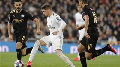 يويفا يكشف طاقم تحكيم مباراة ريال مدريد ومانشستر سيتي بدوري أبطال أوروبا