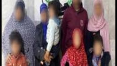 جريمة في الشارع: رجال ونساء يستغلون الأطفال للتسول.. والداخلية تتدخل