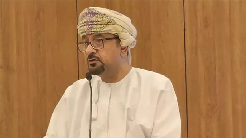 الدكتور محمد العريمي نقيب الصحافيين العمانيين