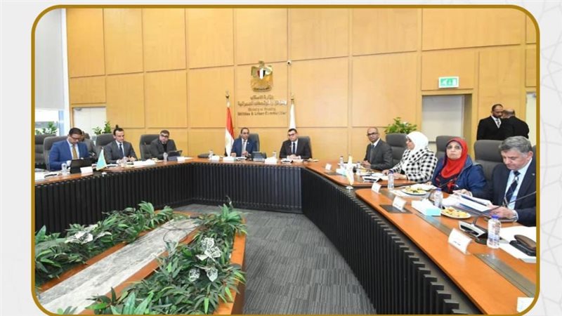 وزير الإسكان
