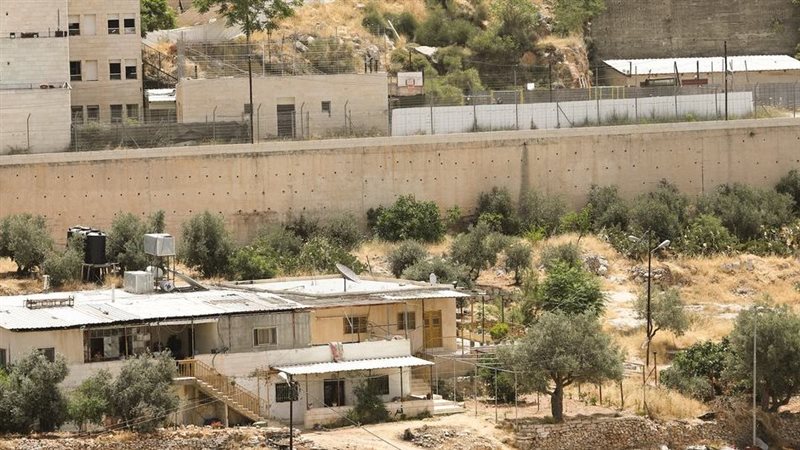 التوسع الاستيطاني الإسرائيلي داخل الضفة الغربية