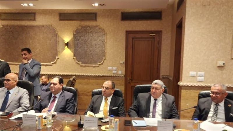  رئيس مصلحة الجمارك