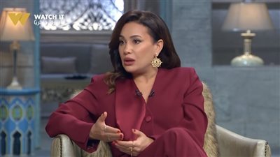 هند صبري عن بناتها: لايصة في تربيتهم.. وواحدة منهم جالها إحباط بسبب التعليقات السلبية