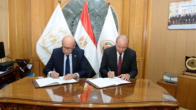 رئيس محكمة النقض يزور كلية الحقوق بجامعة المنصورة ويوقع مذكرة تفاهم لتعزيز التدريب القانوني