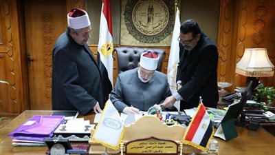الأزهر يعتمد نتائج الثانوية الأزهرية لفلسطين: قرار استثنائي في ظروف صعبة