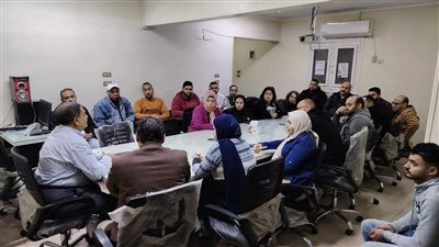 ندوة عمالية للتعريف بمكتسبات قانون العمل الجديد ودوره في دعم المرأة بأسيوط