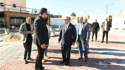 محافظ الدقهلية يوجه بسرعة الإنتهاء من أعمال إنشاء السوق الحضاري بجمصة