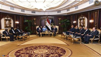 وزير الداخلية يستقبل وزير الحج السعودي لبحث ترتيبات موسم الحج المصري