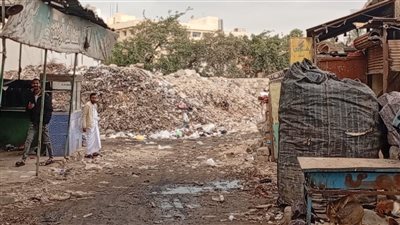 تلال القمامة تحاصر متحف الحضارات.. وأهالي مصر القديمة يستغيثون من الحرائق