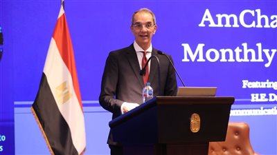 وزير الاتصالات: ارتفاع إنتاج الهواتف المحمولة إلى 7 مليون جهاز خلال 2025