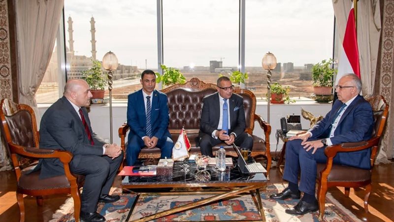 جانب من الاجتماع 
