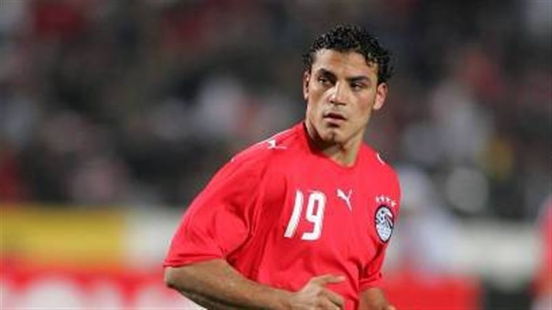 عمرو زكي