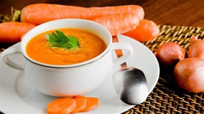 شوربة الجذر بالكريمة 